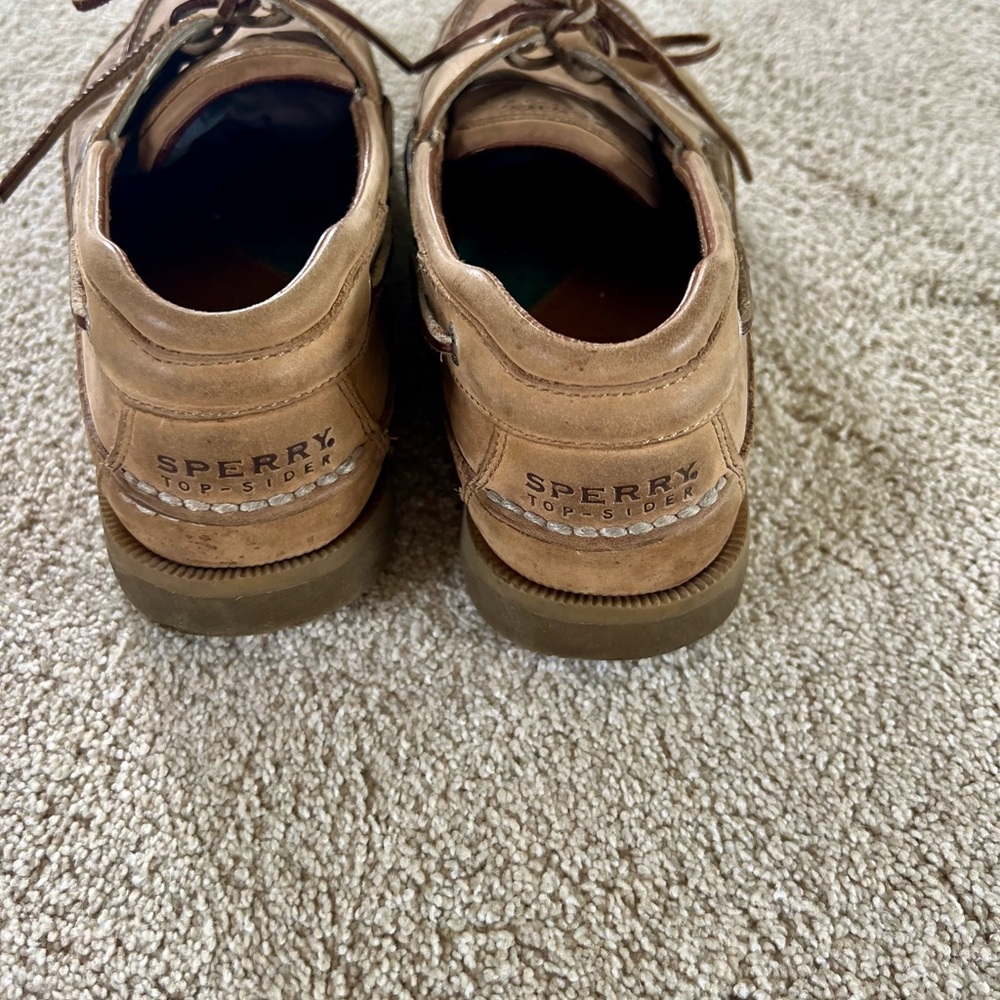 Sperry Tan Boat Shoes with Moccasin Construction and Rawhide Laces - Picture 3 of 5